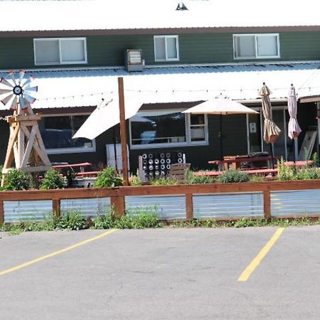 Moose Creek Resort เวสต์กลาเซียร์ ภายนอก รูปภาพ