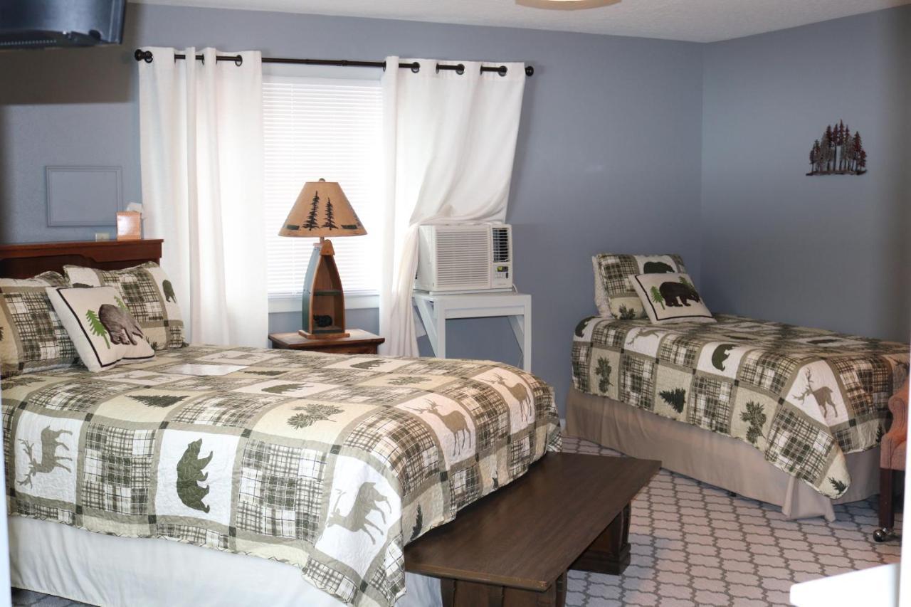 Moose Creek Resort เวสต์กลาเซียร์ ภายนอก รูปภาพ